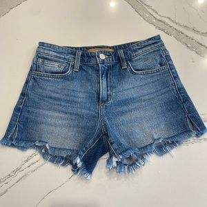 Joe’s Jean shorts The Ozzie 4” Cut Off Denim Size 24
